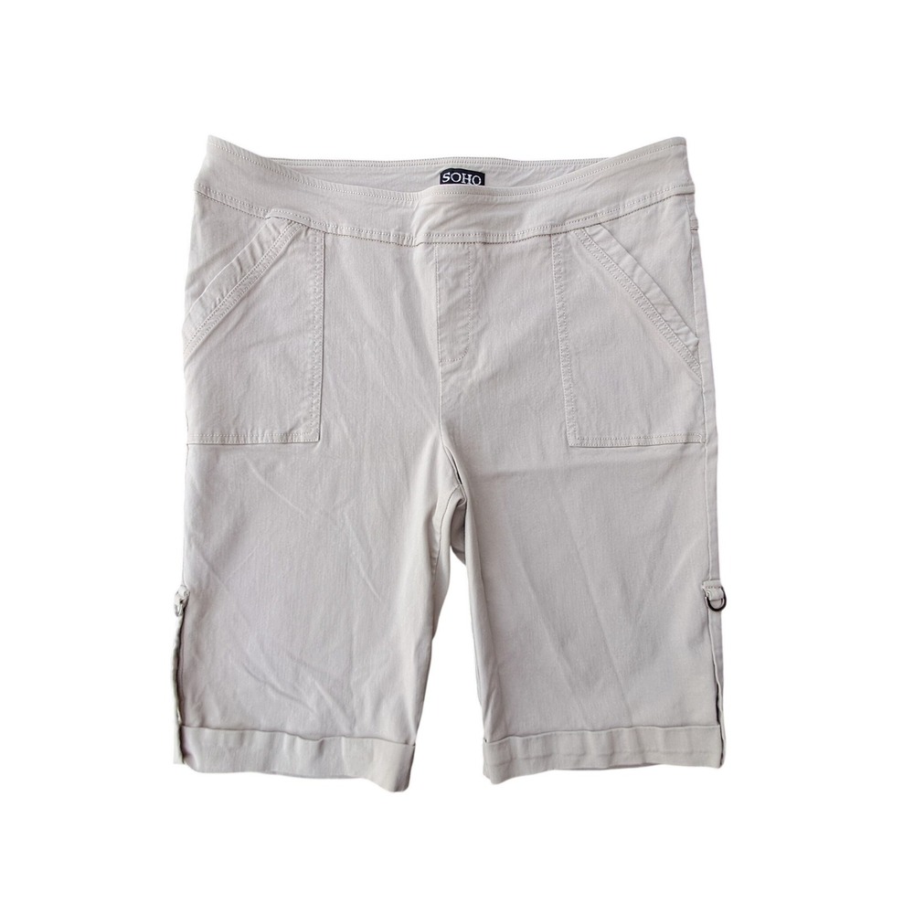 SOHO Apparel Beige Stretch Bermuda Shorts Womens Large Cuffed‎ Pockets Casual
